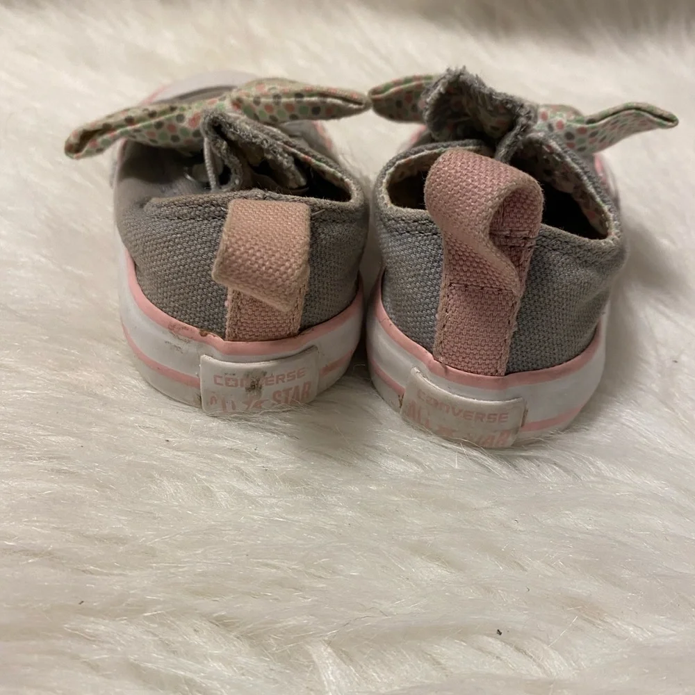 Converse Shoes Infant Girls Size 5‎ Slip On